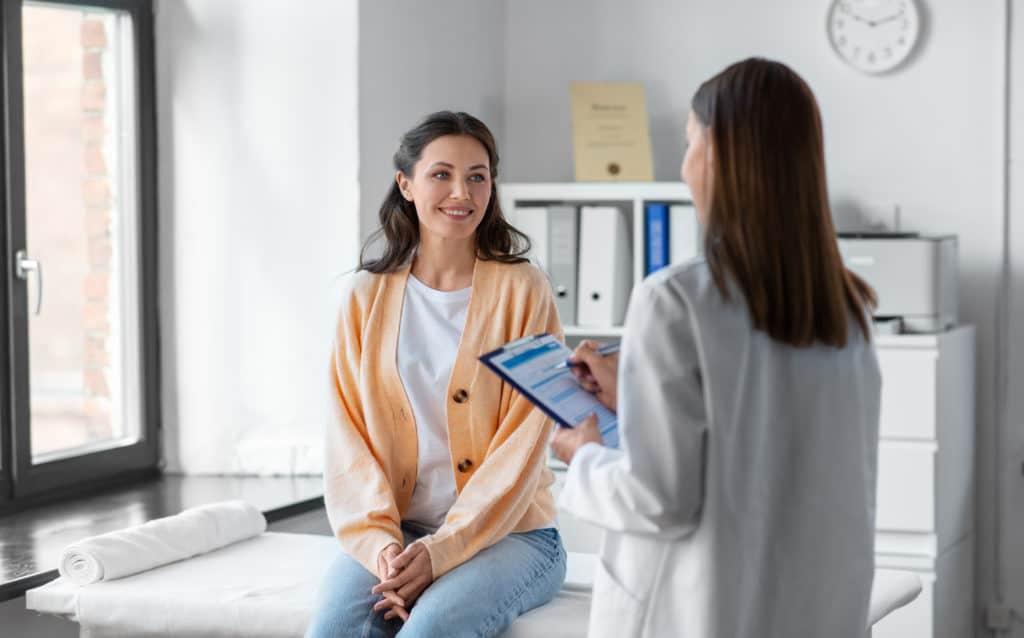 The Rise of Medical Services in Beauty Parlors: A New Era of Self-Care 3 The Rise of Medical Services in Beauty Parlors A New Era of Self-Care